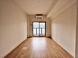 阪急神戸本線 中津駅 徒歩7分の賃貸マンション 9階1Kのリビング/ダイニング