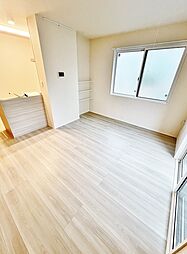 ウェルフィールド 105 1階2LDKのリビング/ダイニング