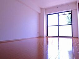 4丁目ヴィレッヂ 405 4階2LDKのリビング/ダイニング