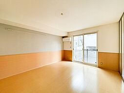 ステラ・ウェスト II 1階1LDKのリビング/ダイニング