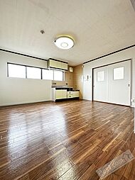 メゾンドゥメール東湊 302 3階1LDKのリビング/ダイニング