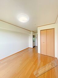 ヴィーダフェリスI 1階ワンルームのリビング/ダイニング