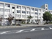 草津中学校 2815m