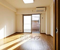 サンヴェール深草 207 2階1Kのリビング/ダイニング