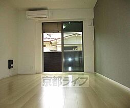 ウィスタリアII 204 2階1Kのリビング/ダイニング