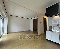 京都地下鉄東西線 東野駅 徒歩3分の賃貸マンション 3階1LDKのリビング/ダイニング