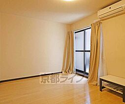 レオネクストクール　ド　イリス 107 1階1Kのリビング/ダイニング