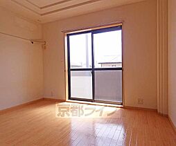 プレリュード 107 1階1Kのリビング/ダイニング