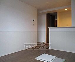 ラ・ベルヴィ 202 2階1LDKのリビング/ダイニング