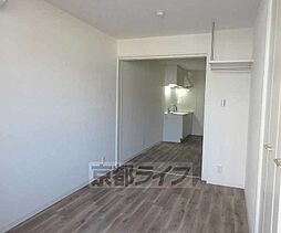 京都地下鉄東西線 御陵駅 徒歩5分の賃貸アパート 1階1LDKのリビング/ダイニング