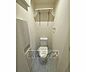 トイレ：洗浄機能付きトイレです。