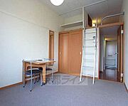 ロフトも付いたお部屋です。