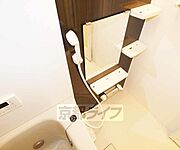 鏡の付いた便利なお風呂