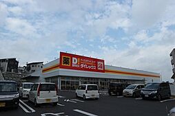 クレスト小松