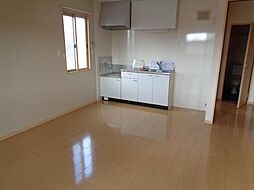 ウエストコート 102 1階2LDKのリビング/ダイニング