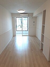 グランブルー　Ａ 1階1LDKのリビング/ダイニング