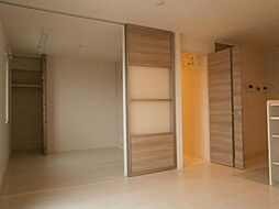 ヴィレッタ　Ａ棟 302 3階2LDKのリビング/ダイニング