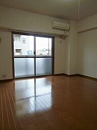 アルバ・セレーノ 108 1階1Kのリビング/ダイニング