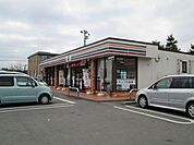 セブンイレブン高岡郵便局前店まで600m