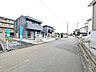 外観：接道状況および現場風景　【東大和市仲原3丁目】