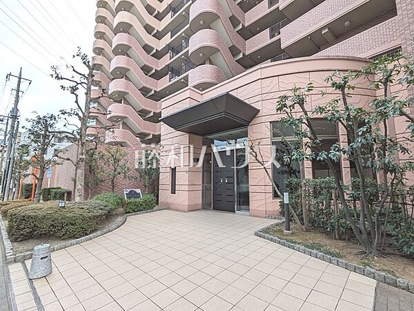 エントランスを拡大表示