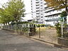 周辺：富士見町3丁目第1仲良し広場 (80m)