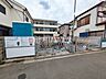 外観：現場風景【所沢市けやき台1丁目】 見学はしたいけど、なかなか時間が取れない・・・そんな方に出勤前や仕事終わりにマイホームを見学できるサポートをいたします。