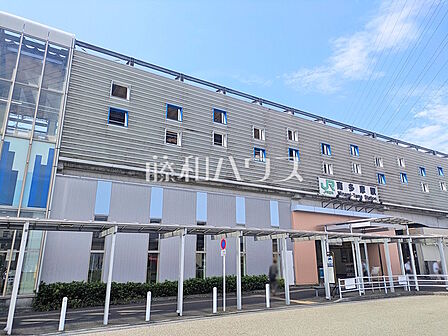 南多摩駅 (770m)