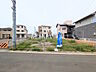 外観：現地写真　【富士見市大字水子】戸建住宅が立ち並ぶ住宅地。静かな時間の流れ。ゆっくりと傾きを変えていく陽の光が清楚な家々を色鮮やかに演出してくれます。