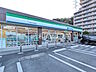 周辺：ファミリーマート 天野谷戸公園前店 (670m)