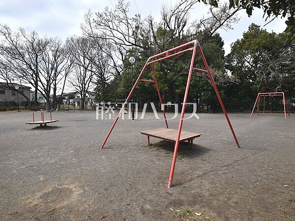 周辺を拡大表示