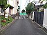 外観：接道状況及び現場風景(現況：古屋有)　【調布市上石原3丁目】