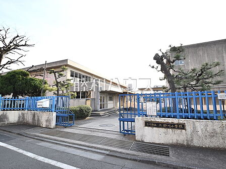 立川市立上砂川小学校 (1280m)
