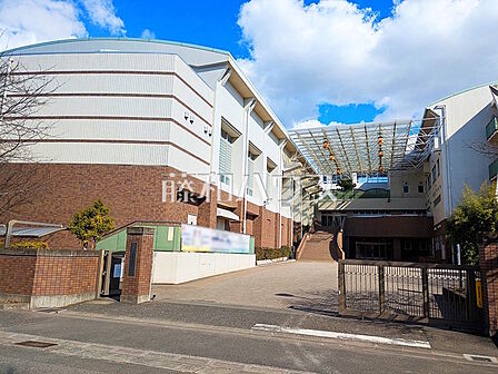朝霞市立朝霞第一中学校 (1250m)