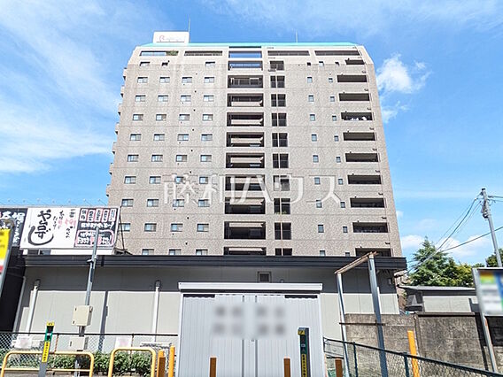 外観　【リッツ...