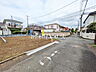外観：接道状況および現場風景　【狛江市駒井町1丁目】