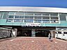 周辺：京王多摩センター駅・小田急多摩センター駅 (2110m)