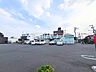 周辺：ファミリーマート 練馬土支田二丁目店 (800m)