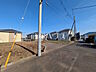 外観：接道状況および現場風景　【東村山市恩多町4丁目】