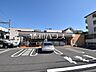 周辺：セブン-イレブン 多摩永山2丁目店 (1090m)