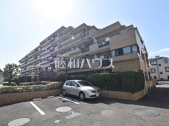 外観　【ライオ...