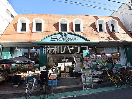 サカガミ野方店 (820m)