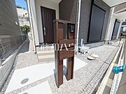 3号棟　インターホン　訪問者がわかるTVモニター付インターホンは、お子様のお留守番にも活躍するかも？！　【昭島市中神町2丁目】
