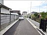 外観：現地写真　【東大和市芋窪6丁目】 建築条件はございませんので、ライフスタイルに合わせた自由なマイホームづくりが可能です。
