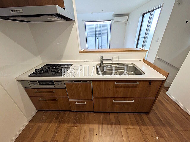 キッチン 西東京市新町6丁目