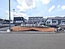 外観：5号地　現地写真　【多摩市連光寺2丁目】同時期に生活をスタートさせるご家族の多い分譲地は、困ったときも心強い存在になりそうですね！