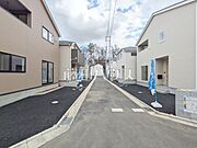 大型分譲地ならではの多彩なバリエーションの間取りで、ご家族皆様のライフスタイルに合った邸宅がきっと見つかると思います。 　【朝霞市宮戸3丁目】