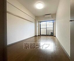 リバース桐山 102 1階1Kのリビング/ダイニング