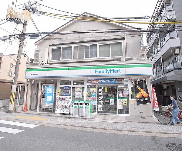 画像7:ファミリーマート 桃山御香宮前店まで850m ＪＲ桃山駅最寄のコンビニです。