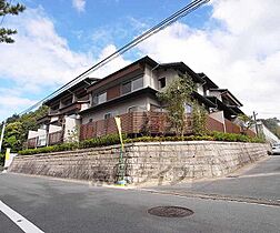 コートハウス伏見桃山 106 ｜ 京都府京都市伏見区桃山町島津（賃貸アパート3LDK・1階・68.32㎡） その1